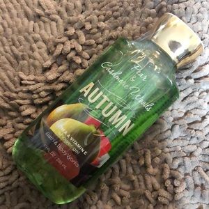 Pear and Cashmere Woods AUTUMN Shower Gel !